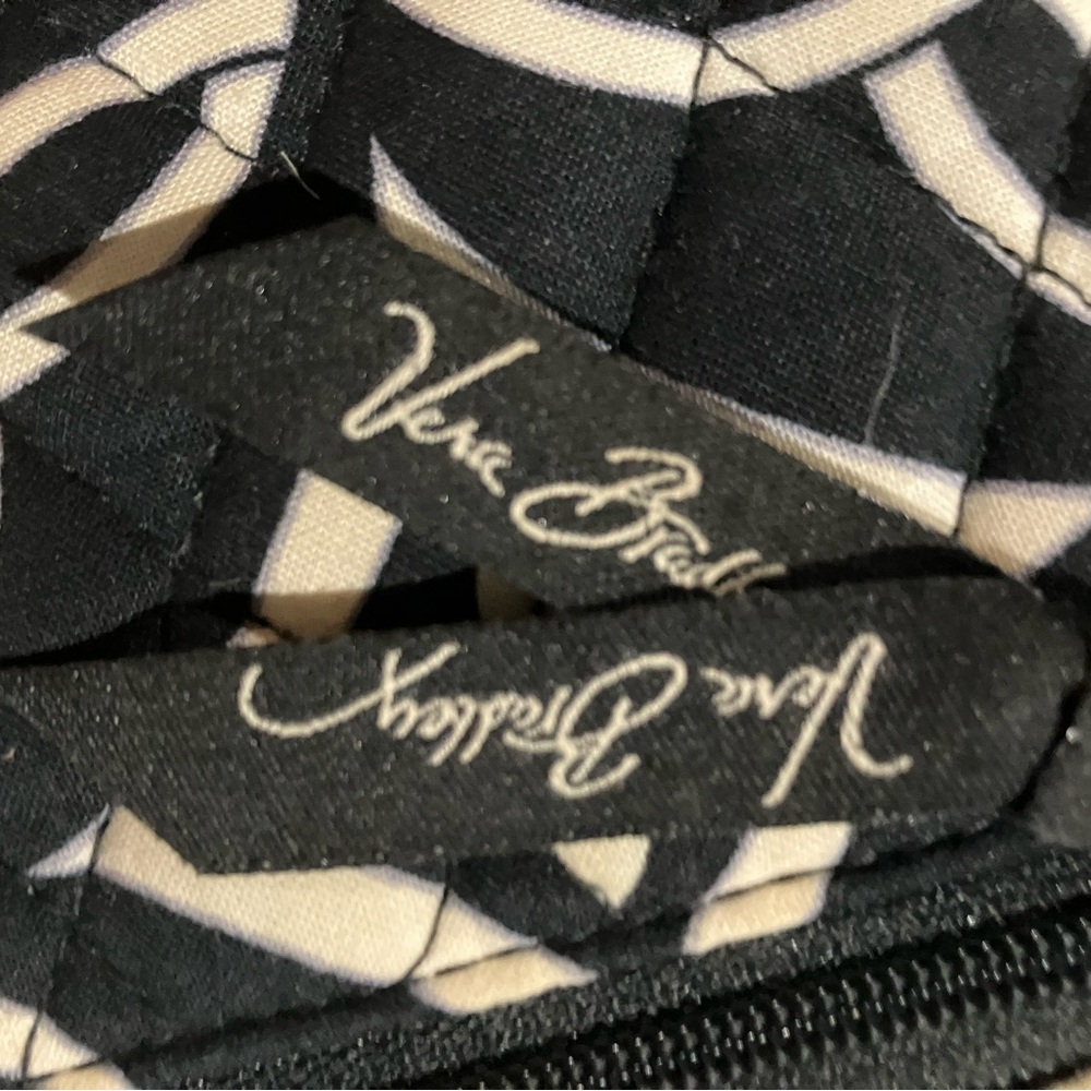 🧨Vera Bradley triple long wallet - Picture 2 of 9